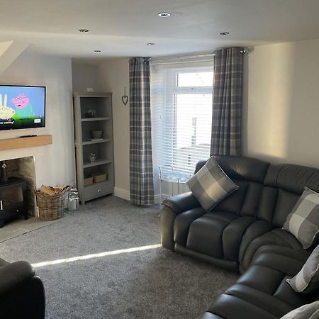 Quirky Cottage In The Centre Of Penrith With A Hot Tub Exterior foto